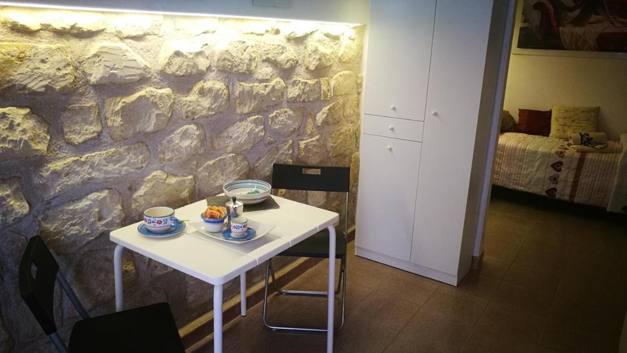 Canton Delle Rose Apartment Шикли Екстериор снимка